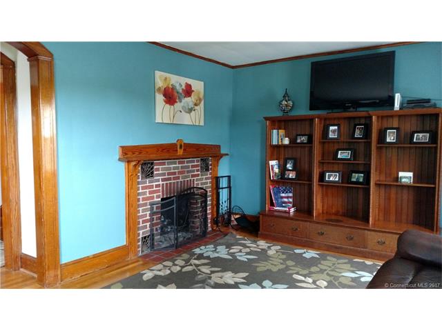 345 Boswell Ave, Norwich, CT 06360
