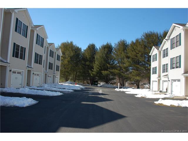 86 Otrobando Ave, Norwich, CT 06360