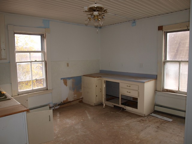 327-329 Prospect StNorwich, CT, 06360New London County