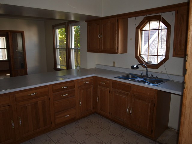 3 Nelson PlNorwich, CT, 06360New London County