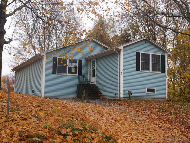 5 James StreetNorwich, CT, 06360New London County