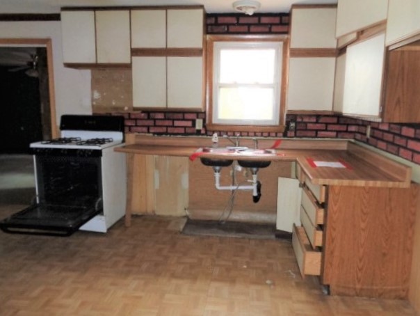11 Aspen CtNorwich, CT, 06360New London County