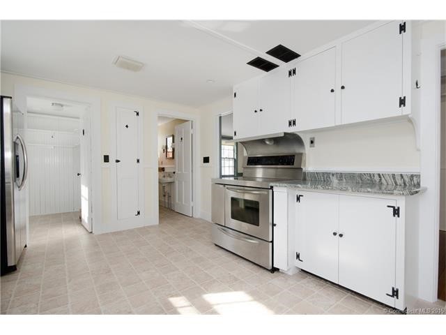 260Hamburg Rd, Lyme, CT 06371