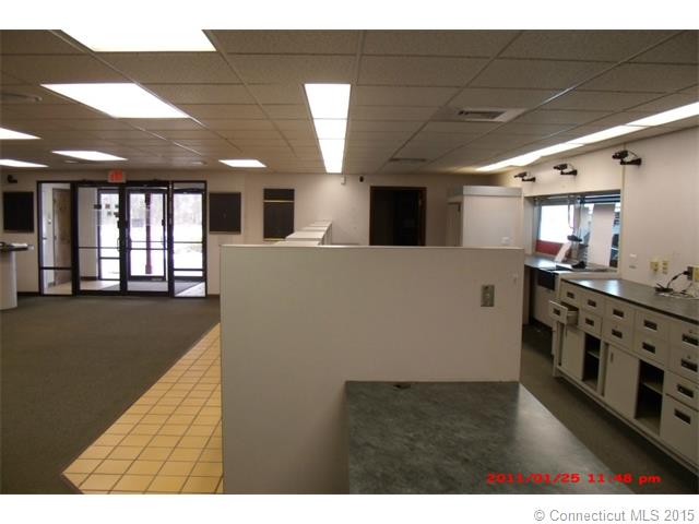 32 Norwich Rd, Plainfield, CT 06374