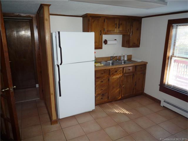 111 Bloomingdale Rd, Waterford, CT 06375