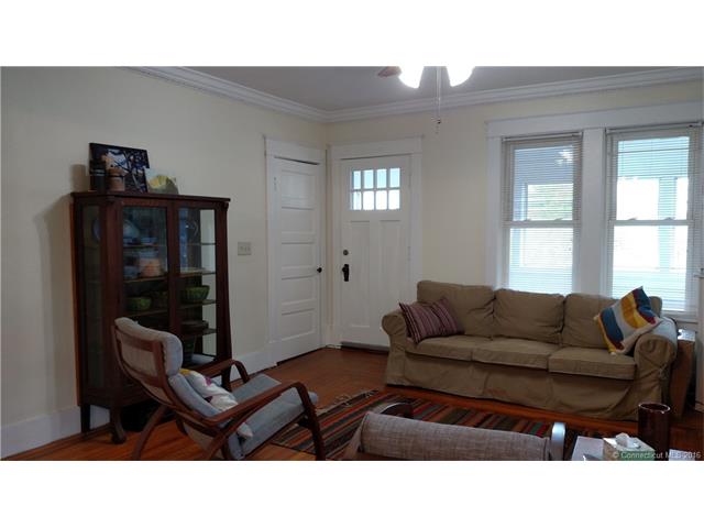 6 Charles Ave, Waterford, CT 06375