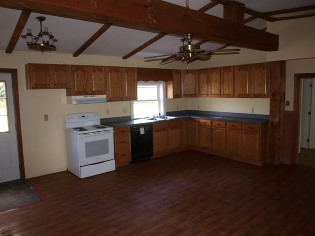 28 Gibson Hill RdSterling, CT, 06377Windham County