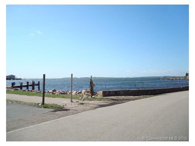 80 Noyes Ave, Stonington, CT 06378