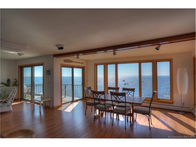 8 Skipper St, Stonington, CT 06378