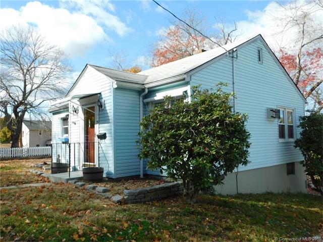 25 Mathieu St, Norwich, CT 06380
