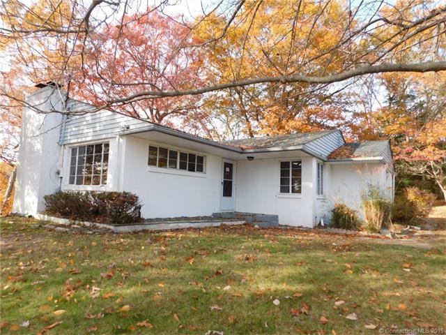 13 Cove Rd, Montville, CT 06382