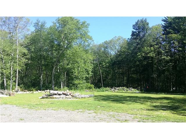 775 Beach Pond Rd, Voluntown, CT 06384