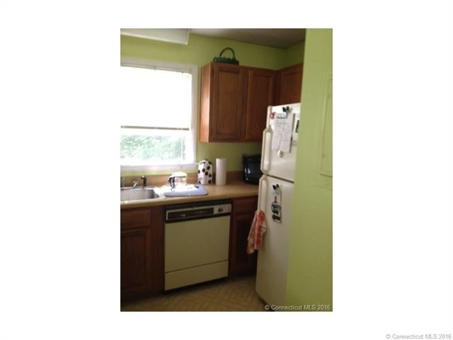 54Rope Ferry Rd #A5, Waterford, CT 06385