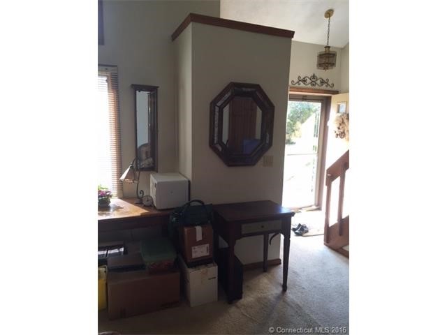 348Boston Post Rd #C13, Waterford, CT 06385