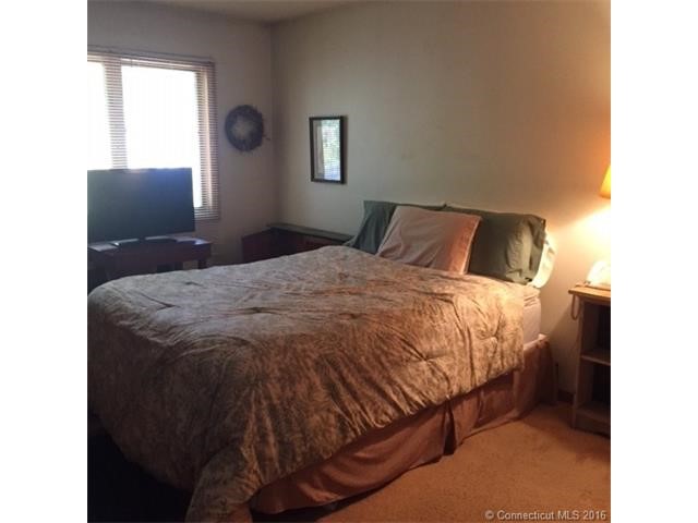 348Boston Post Rd #C13, Waterford, CT 06385