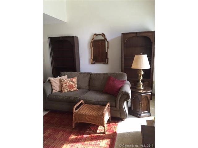 348Boston Post Rd #C13, Waterford, CT 06385