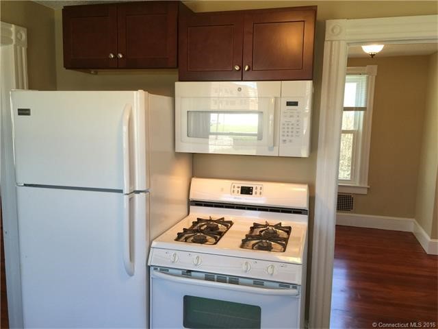 320Willetts Ave Ext, Waterford, CT 06385
