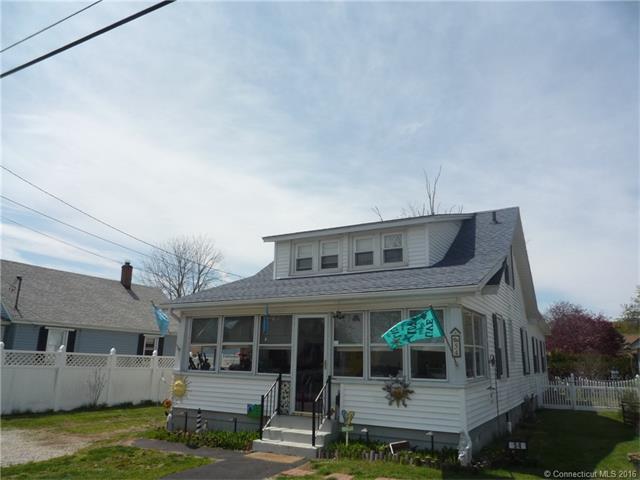 54 Miner Ave, Waterford, CT 06385
