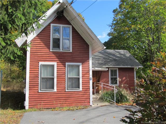 17 Avery Ln, Waterford, CT 06385