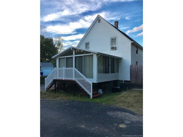 12Summer St, Waterford, CT 06385