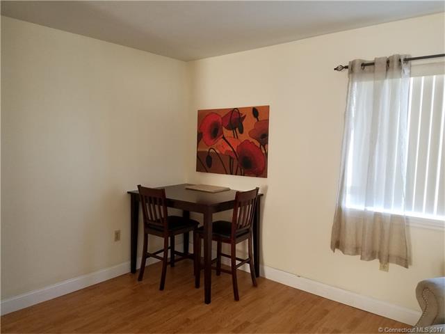 310 Boston Post Rd, Waterford, CT 06385
