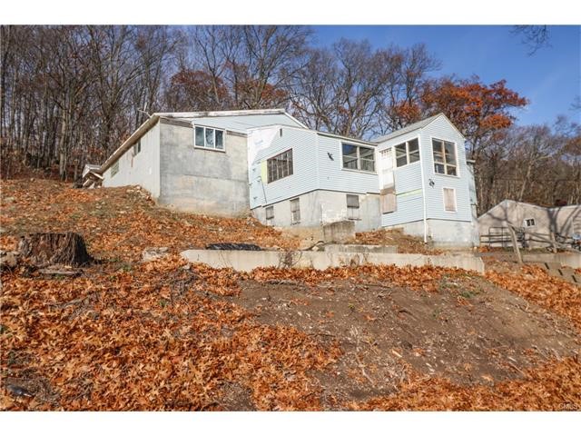 70 Hull Street, Ansonia, CT 06401