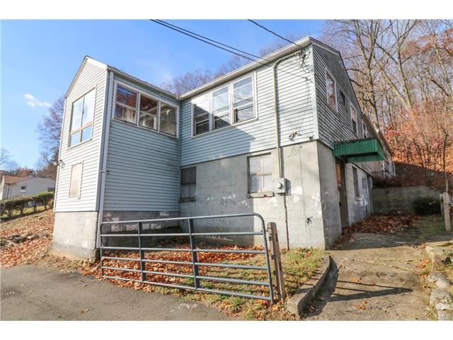 70 Hull Street, Ansonia, CT 06401