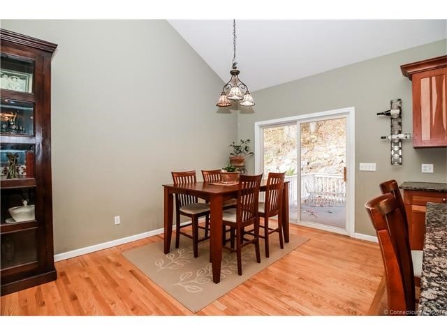35Woodbridge Ave, Ansonia, CT 06401