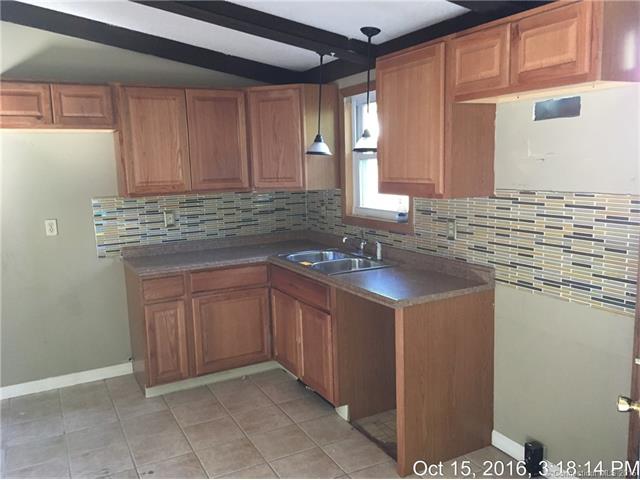 132 Pulaski Hwy, Ansonia, CT 06401