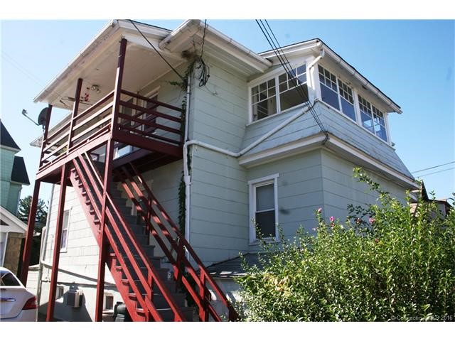 114Tremont St, Ansonia, CT 06401