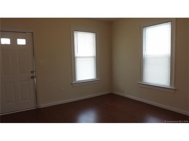 9-11 Crescent St, Ansonia, CT 06401