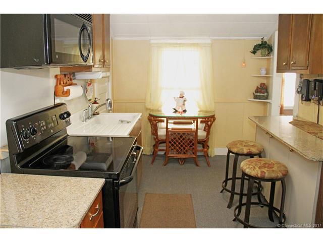 258Wakelee Ave, Ansonia, CT 06401
