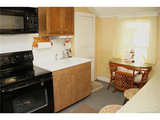 258Wakelee Ave, Ansonia, CT 06401