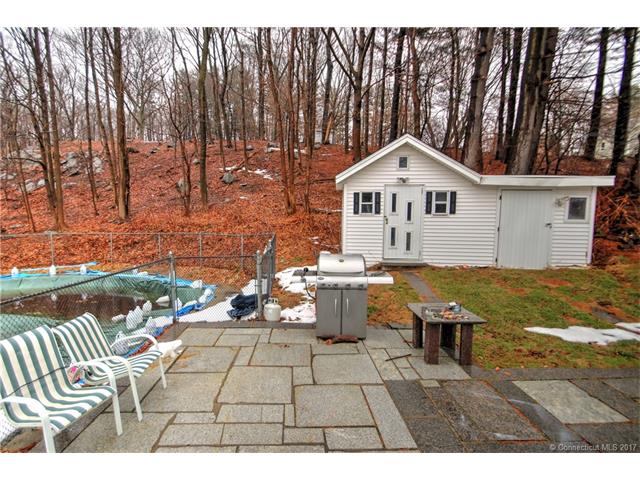 145Platt St, Ansonia, CT 06401
