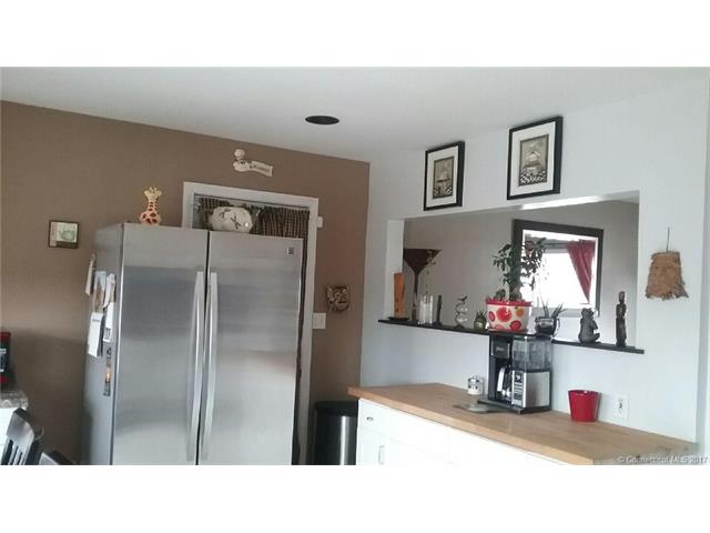 7 Belleview Ter, Ansonia, CT 06401