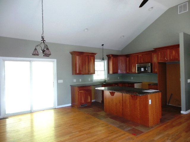 35 Woodbridge AveAnsonia, CT, 06401New Haven County