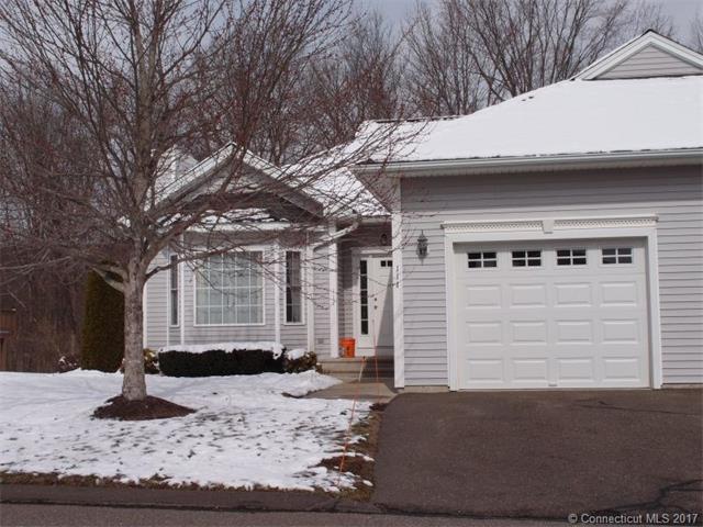 111Pondview Cir #111, Beacon Falls, CT 06403