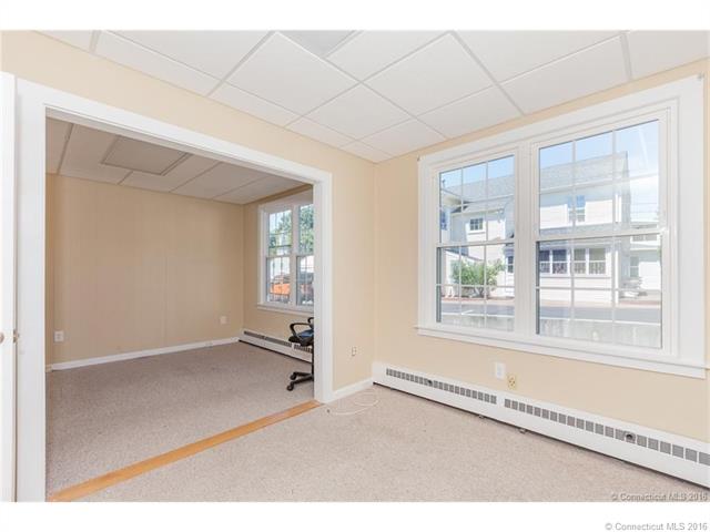 175 Montowese St, Branford, CT 06405