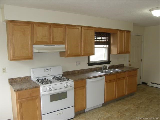 61 AElm Street, Branford, CT 06405