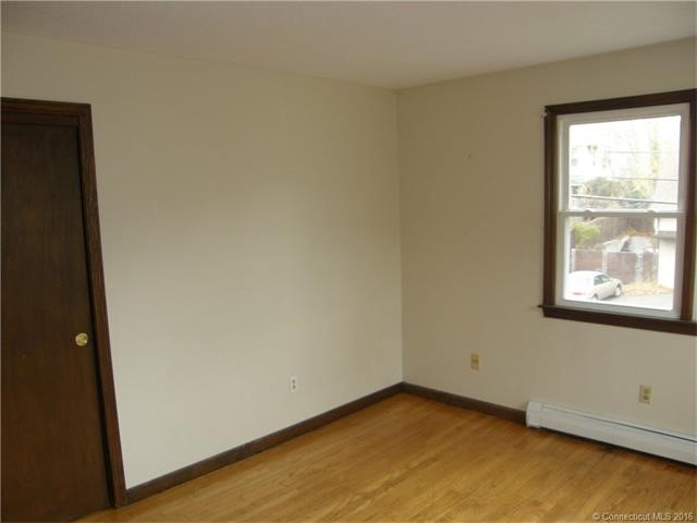 61 AElm Street, Branford, CT 06405