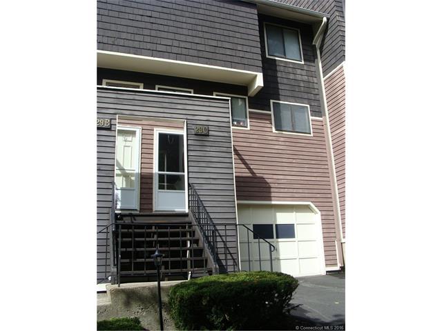 29 Stonegate, Branford, CT 06405