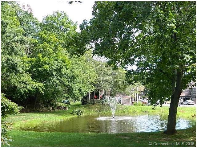 29 Stonegate, Branford, CT 06405
