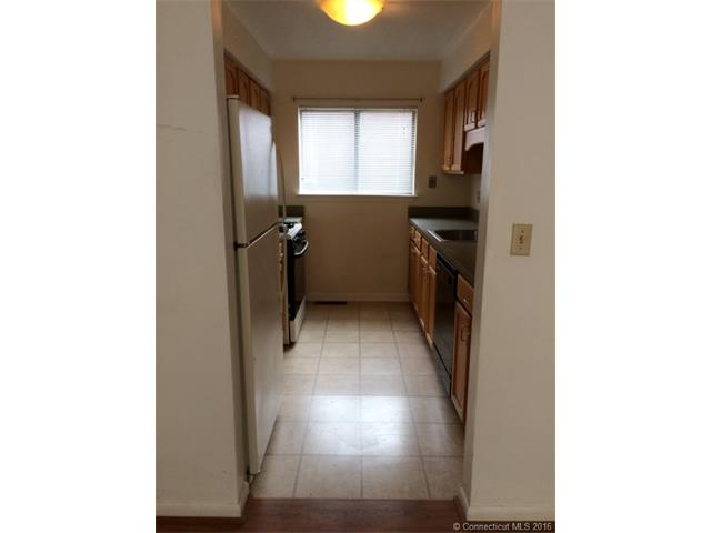 29 Stonegate, Branford, CT 06405