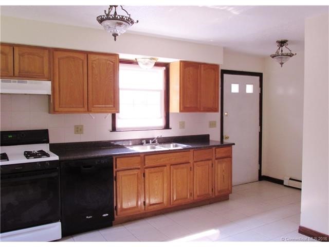 63BElm St, Branford, CT 06405