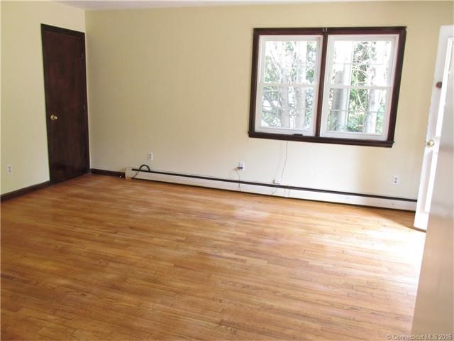 63BElm St, Branford, CT 06405