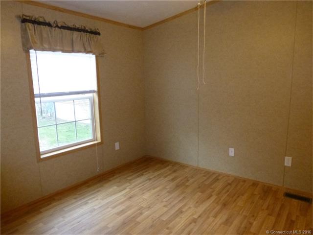 19 Leetes Island Rd #24, Branford, CT 06405