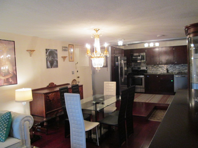 369 Walden Green Road, Branford, CT 06405