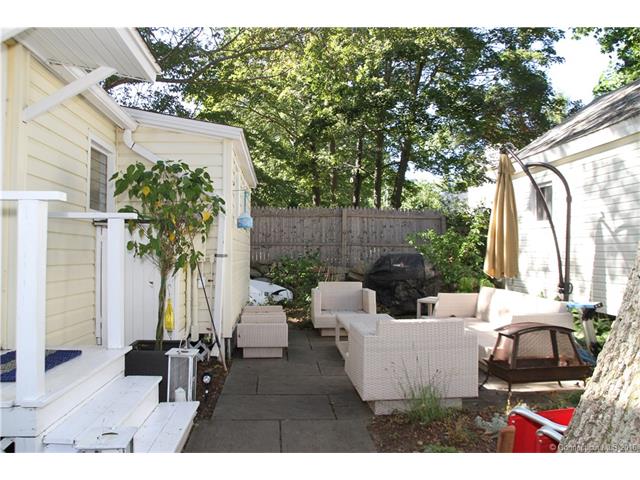 83 Lanphiers Cove, Branford, CT 06405