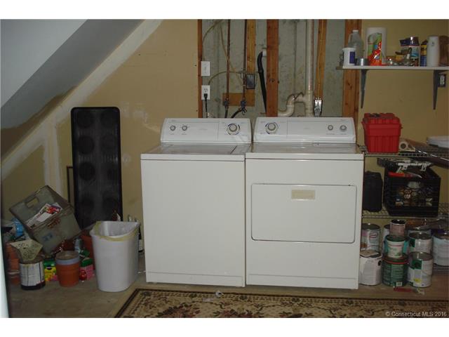 111 Island View Ter, Branford, CT 06405