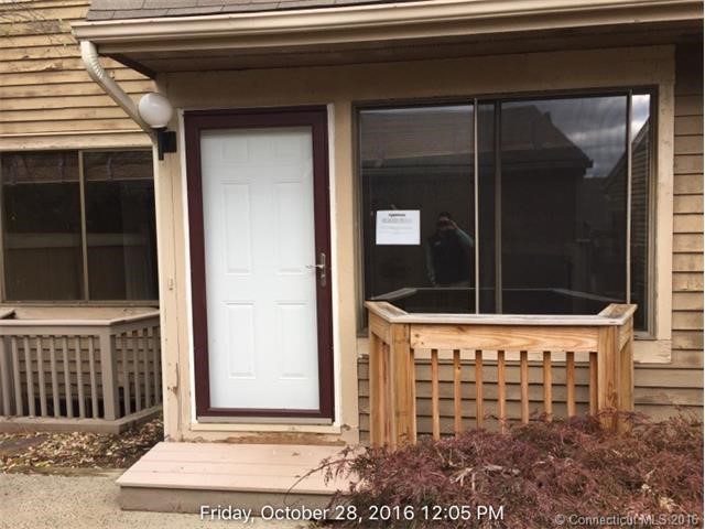 535Emerson Dr #535, Branford, CT 06405